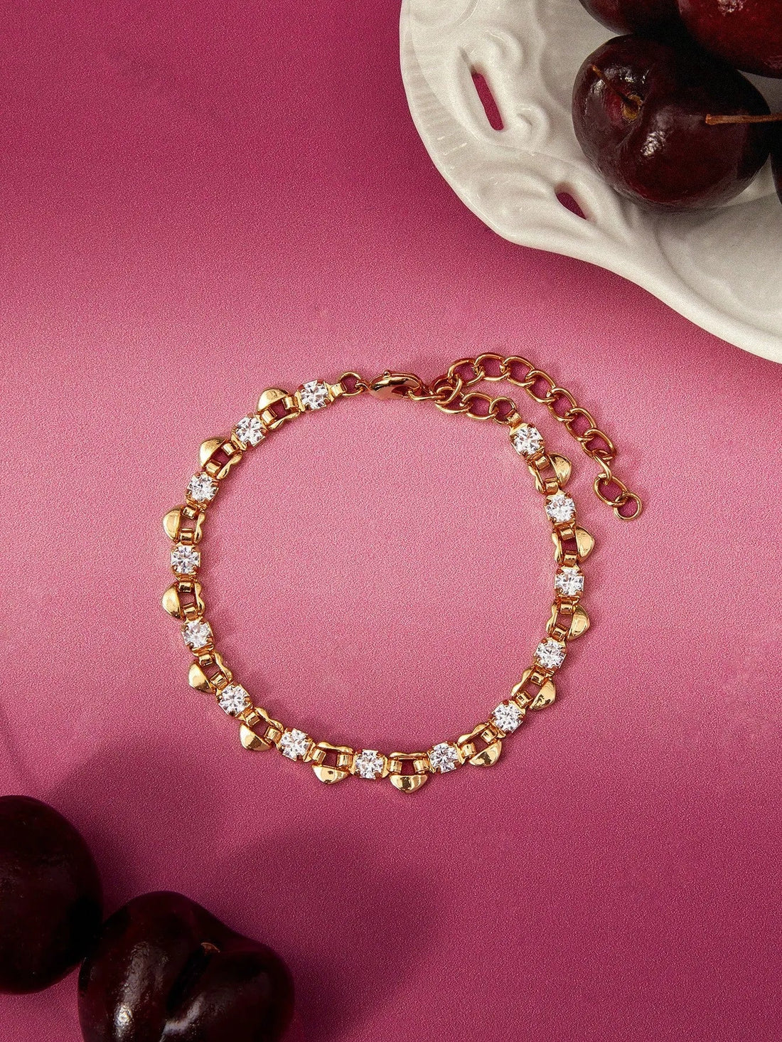 Le guide du layering de colliers : comment superposer comme une pro