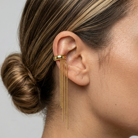 Aeloria – Pince d'Oreille Longue à Pompon Dorée en Acier Inoxydable