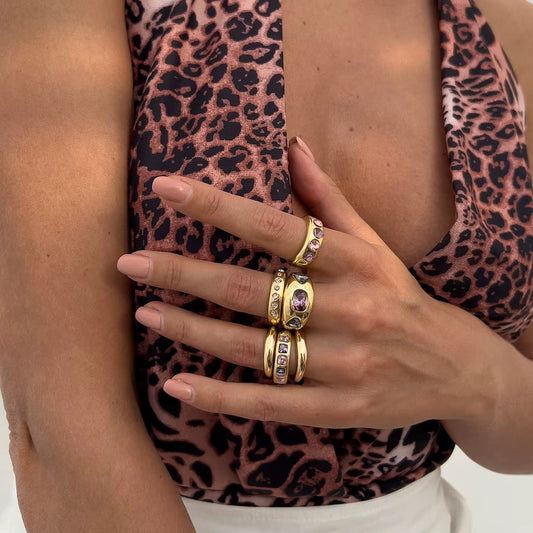 Éclat d’Améthyste – Coffret de 6 Bagues Dorées & Argentées